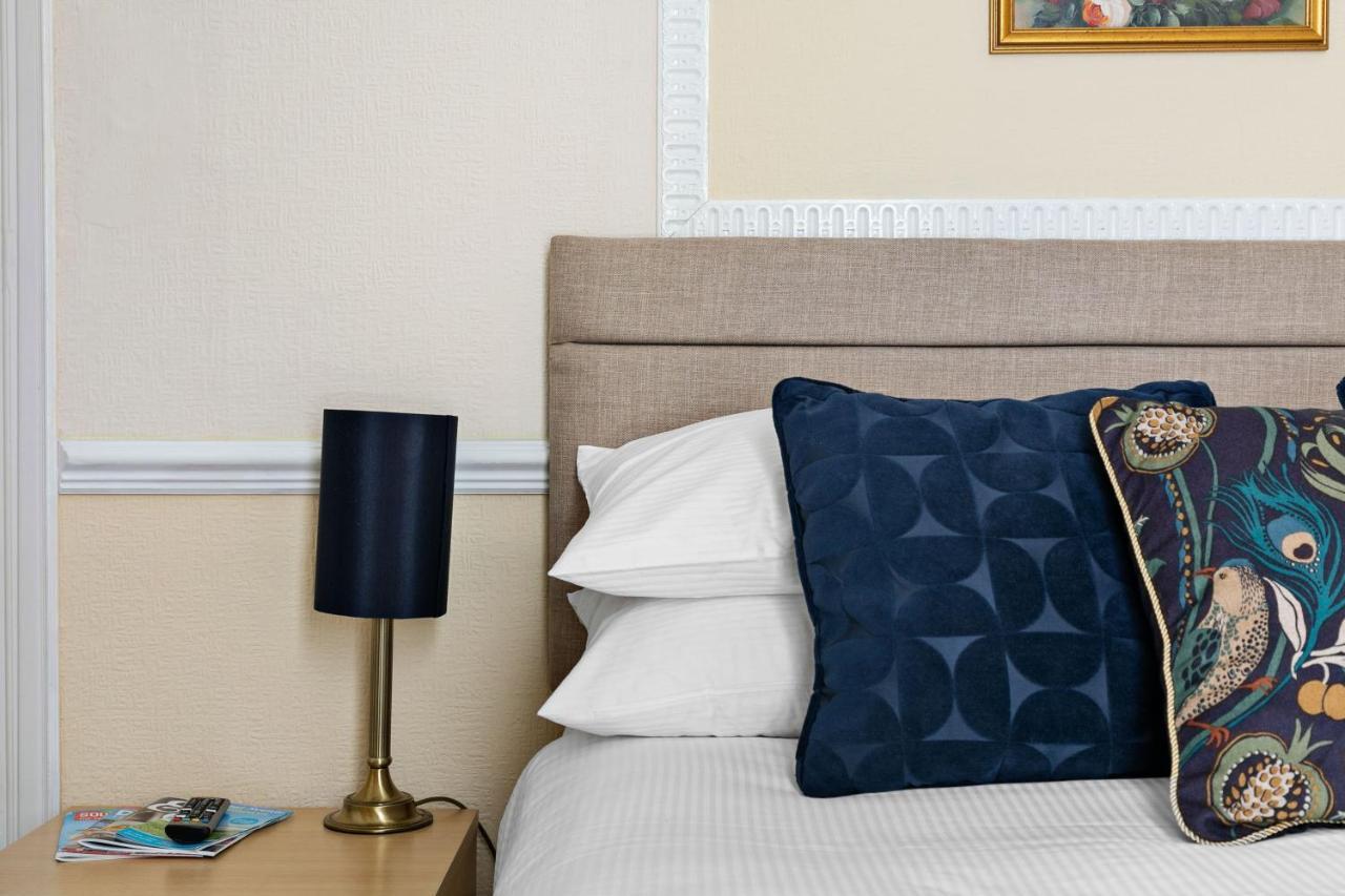 Melba House (Adults Only) Bed & Breakfast Торки Екстериор снимка