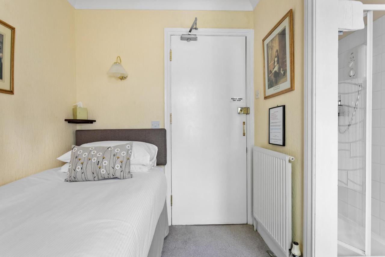 Melba House (Adults Only) Bed & Breakfast Торки Екстериор снимка