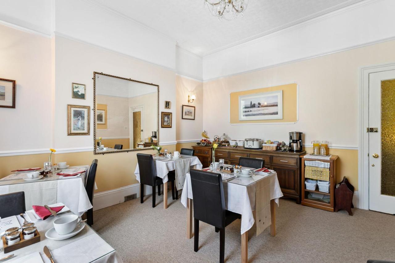 Melba House (Adults Only) Bed & Breakfast Торки Екстериор снимка