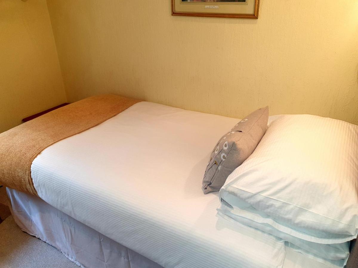 Melba House (Adults Only) Bed & Breakfast Торки Екстериор снимка