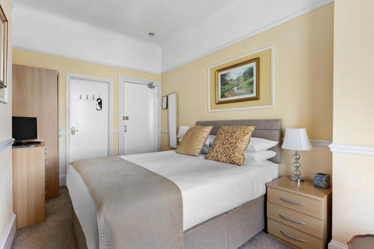 Melba House (Adults Only) Bed & Breakfast Торки Екстериор снимка