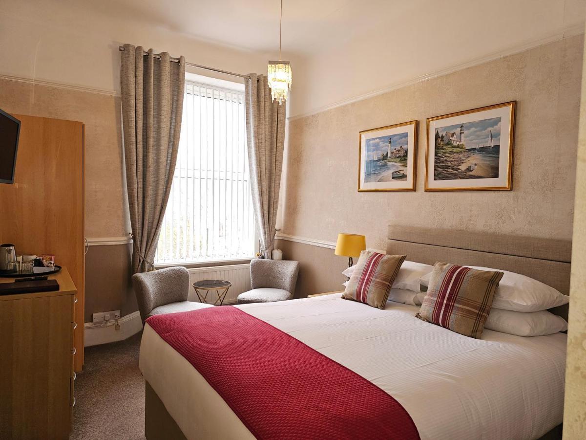Melba House (Adults Only) Bed & Breakfast Торки Екстериор снимка